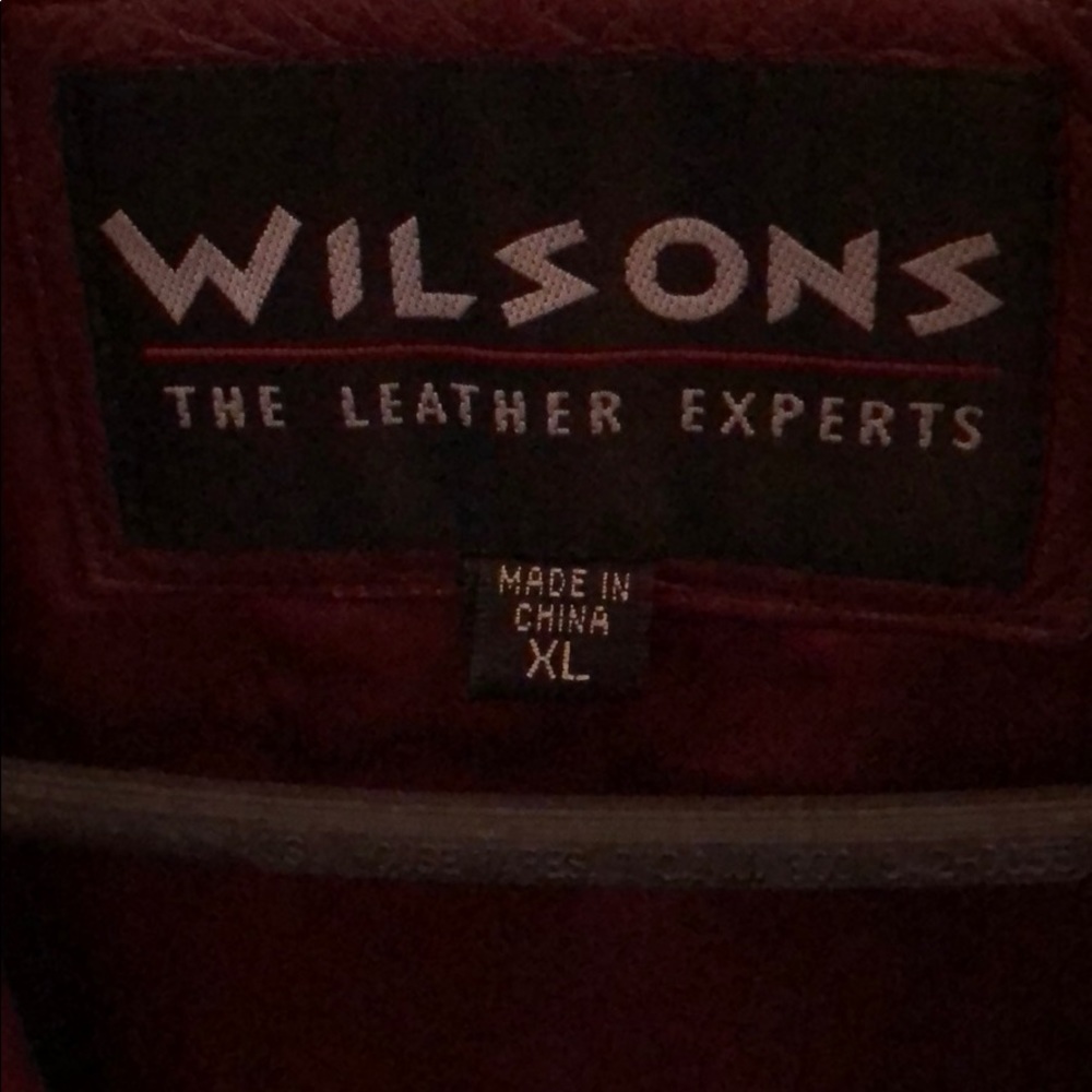 Red leather jacket - Picture 2 of 3